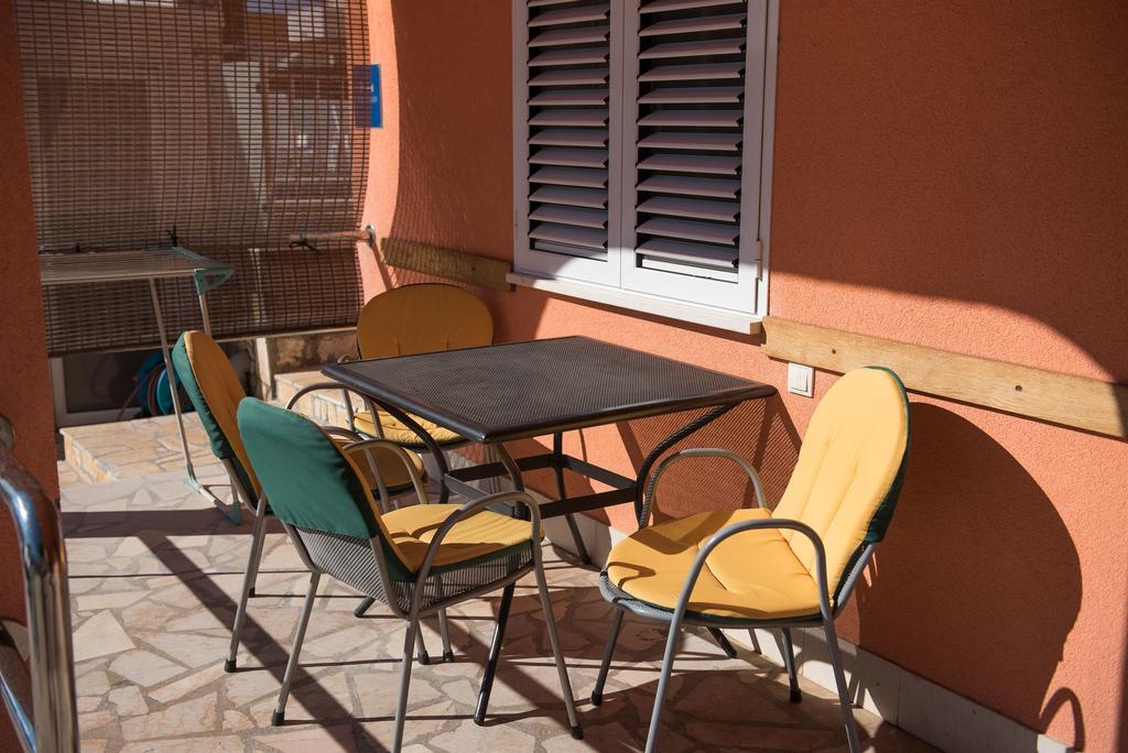 Apartments Ljubica ロゴズニッツァ エクステリア 写真