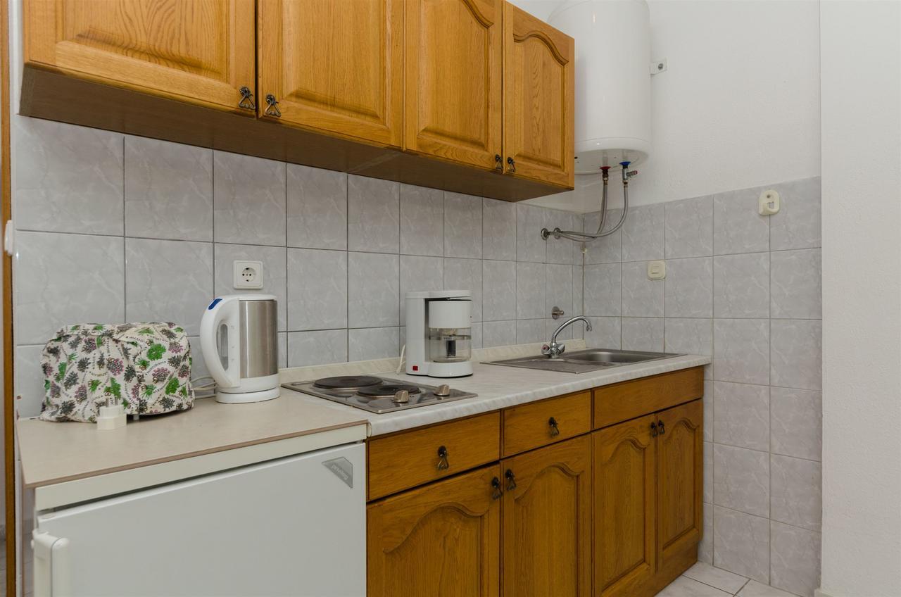 Apartments Ljubica ロゴズニッツァ エクステリア 写真