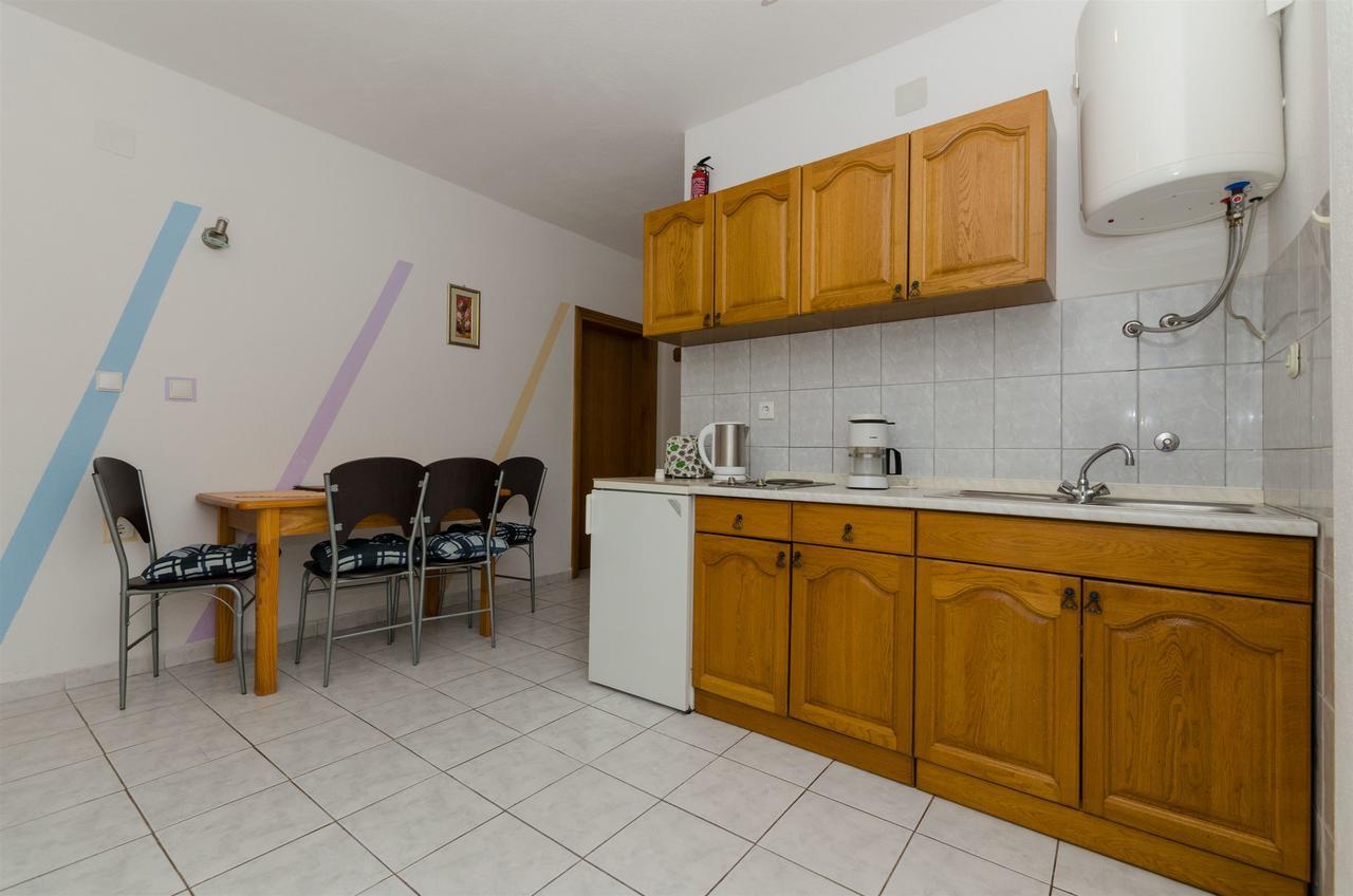 Apartments Ljubica ロゴズニッツァ エクステリア 写真