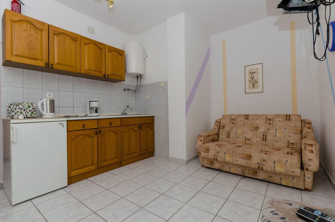 Apartments Ljubica ロゴズニッツァ エクステリア 写真